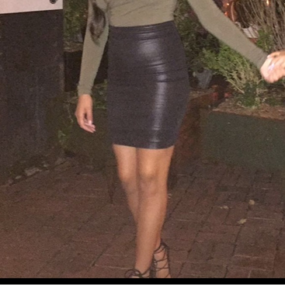 All saints leather pencil skirt